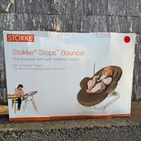 Sdraietta Stokke che si puo’ far oscillare,