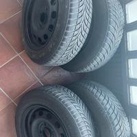 Cerchi e gomme fiesta 175/65/14