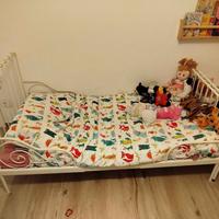 Coppia letti ferro allungabili per bambini ikea