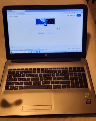 PORTATILE HP 15-AY110NL