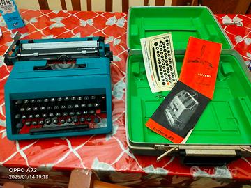 Macchina da scrivere Olivetti studio 45