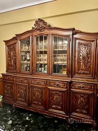 Vetrina/Credenza classica in legno