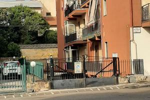 Acireale centro Garage mq 17, 50