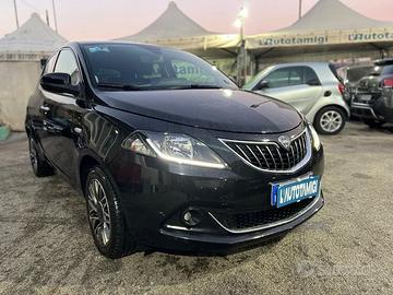 Lancia Ypsilon 1.0 FireFly 5 porte S&S Hybrid...