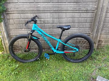 Bicicletta Specialized riprock taglia 24