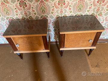 Cppia comodini da letto