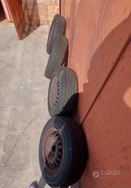Gomme auto