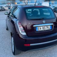 Lancia y 2011 1.2 benzina