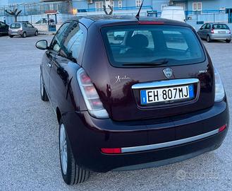 Lancia y 2011 1.2 benzina