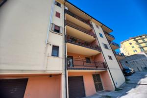 Quadri locale Lagonegro via sant'antuono