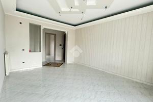 4 LOCALI A MELITO DI NAPOLI