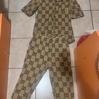 Completo gucci nuovo
