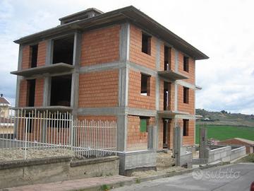 Casa indipendente in corso di costruzione