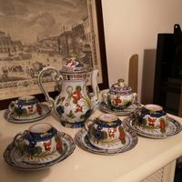 Servizio da caffé in ceramica di Faenza