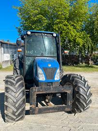 Trattore New Holland TN75D