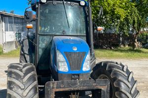 Trattore New Holland TN75D