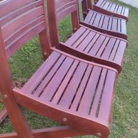 Sedie di legno da giardino