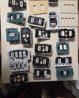 materiale elettrico bticino magic