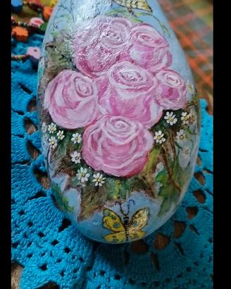 sasso artistico dipinto a mano 