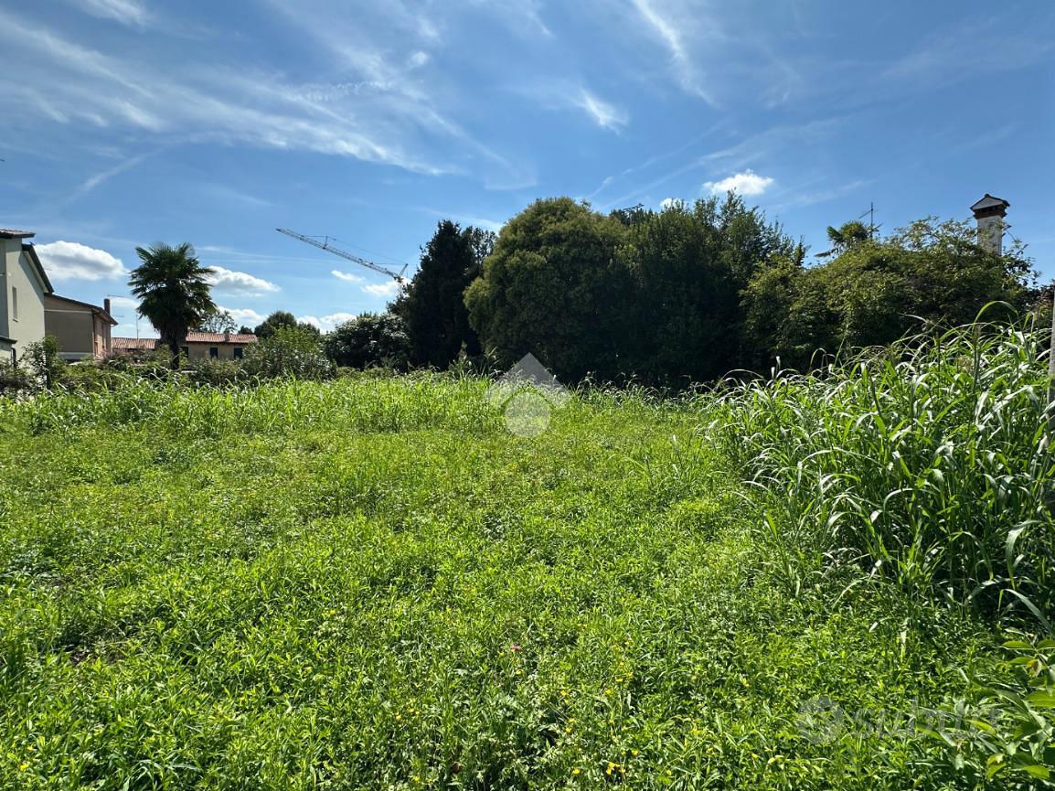 TER. RESIDENZIALE A TREVISO - Vista 5