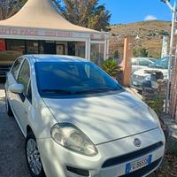 Fiat Punto 1.3 MJT II S&S 95 CV 5 porte Street