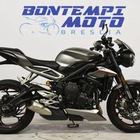 TRIUMPH Street Triple RS