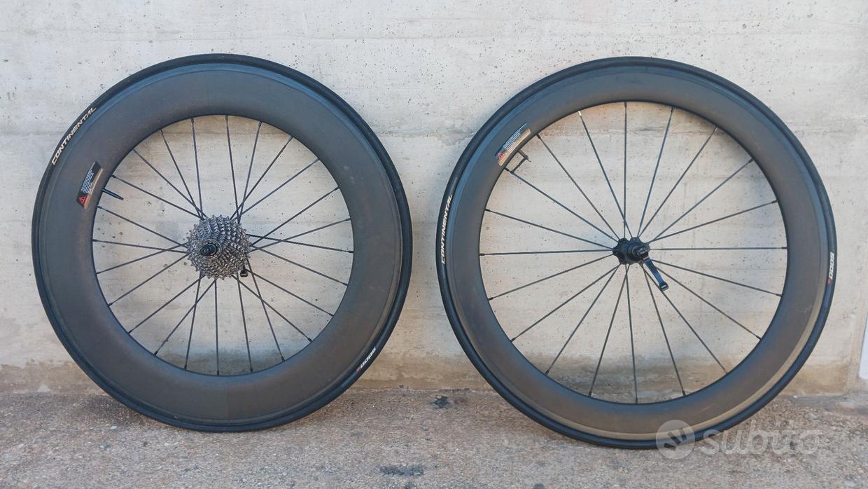 Ruote carbonio profilo alto Fantastiche offerte di Biciclette