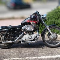 Moto Harley davisdon sportster 883