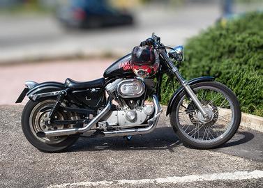 Moto Harley davisdon sportster 883