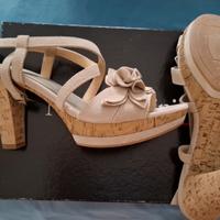 Sandali con tacco NeroGiardini