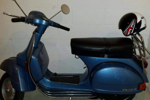 Vespa PX125E