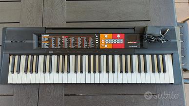 Tastiera YAMAHA PSR F51