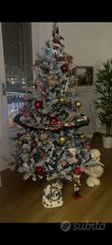 Albero di Natale con Decorazioni