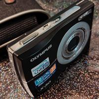 macchina fotografica digitale Olimpus X-30