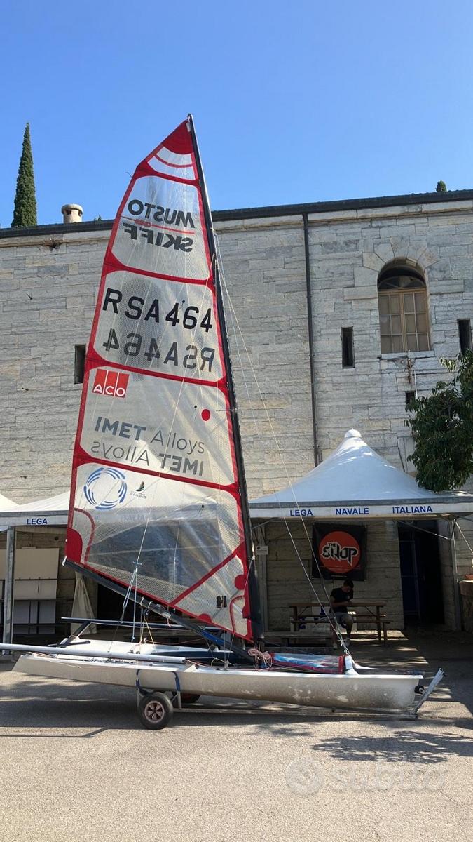 MUSTO SKIFF — Vedi foto 1