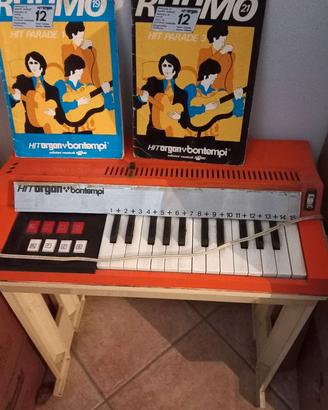 PIANOLA GIOCATTOLO ANNI 70