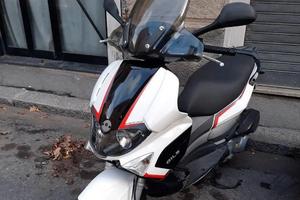 125 gilera runner