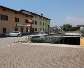AUTORIMESSA A BRESCIA