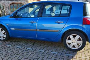 RENAULT MEGANE 1.9 DCI Confort Dynamic