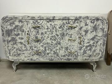 Credenza in legno anni ‘60 decorata a mano