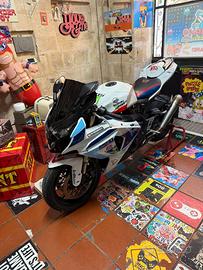 Suzuki GSX R 1000 - 2011