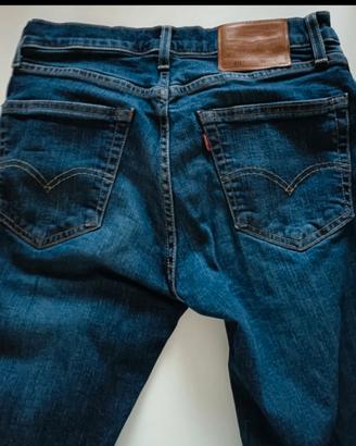jeans Levis 551 
