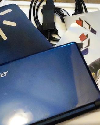 Acer aspire one