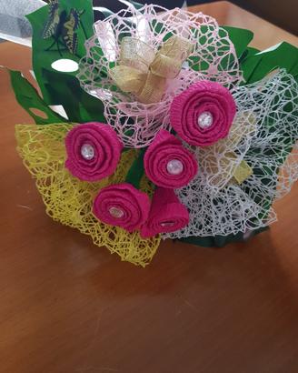 mazzo di fiori fatto a mano