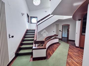 VILLA SINGOLA A CASANDRINO