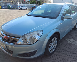 Opel Astra SW gancio traino