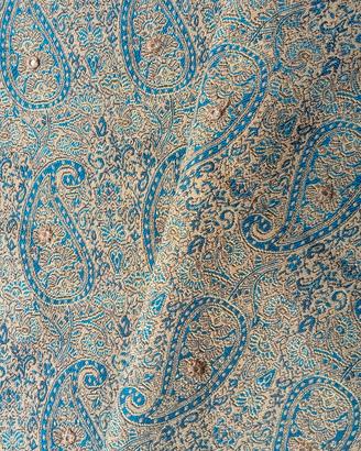 La bellezza della tradizione nei fili del Termeh