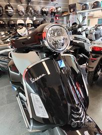 Piaggio Vespa 300 GTS - 2025 nuova Km0