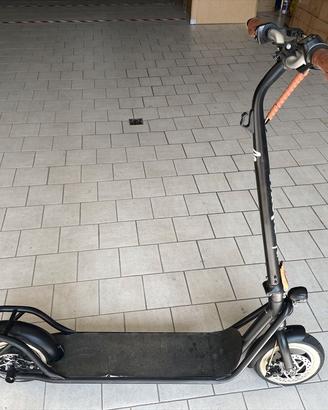 Monopattino Nilox SL10