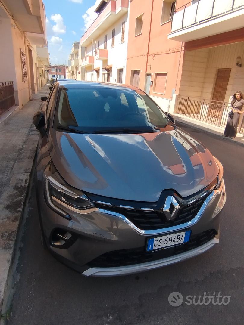 Renault Captur 2024 photo 2